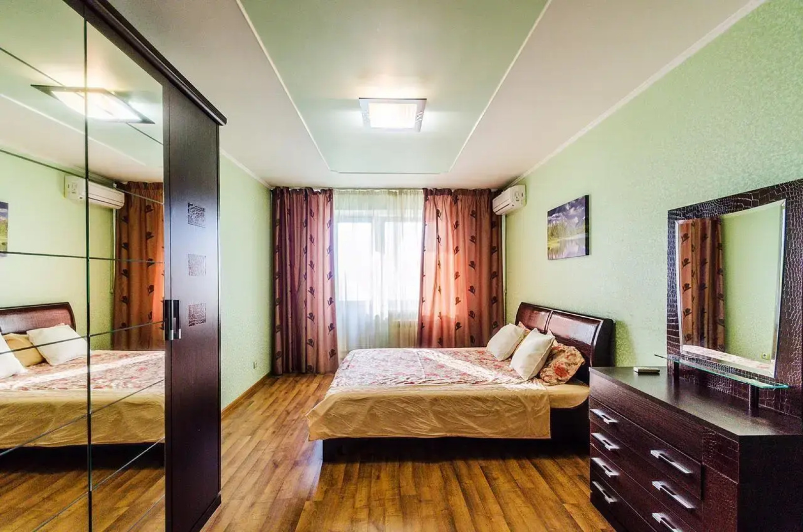 Апартаменты Ново Вокзальная 161А