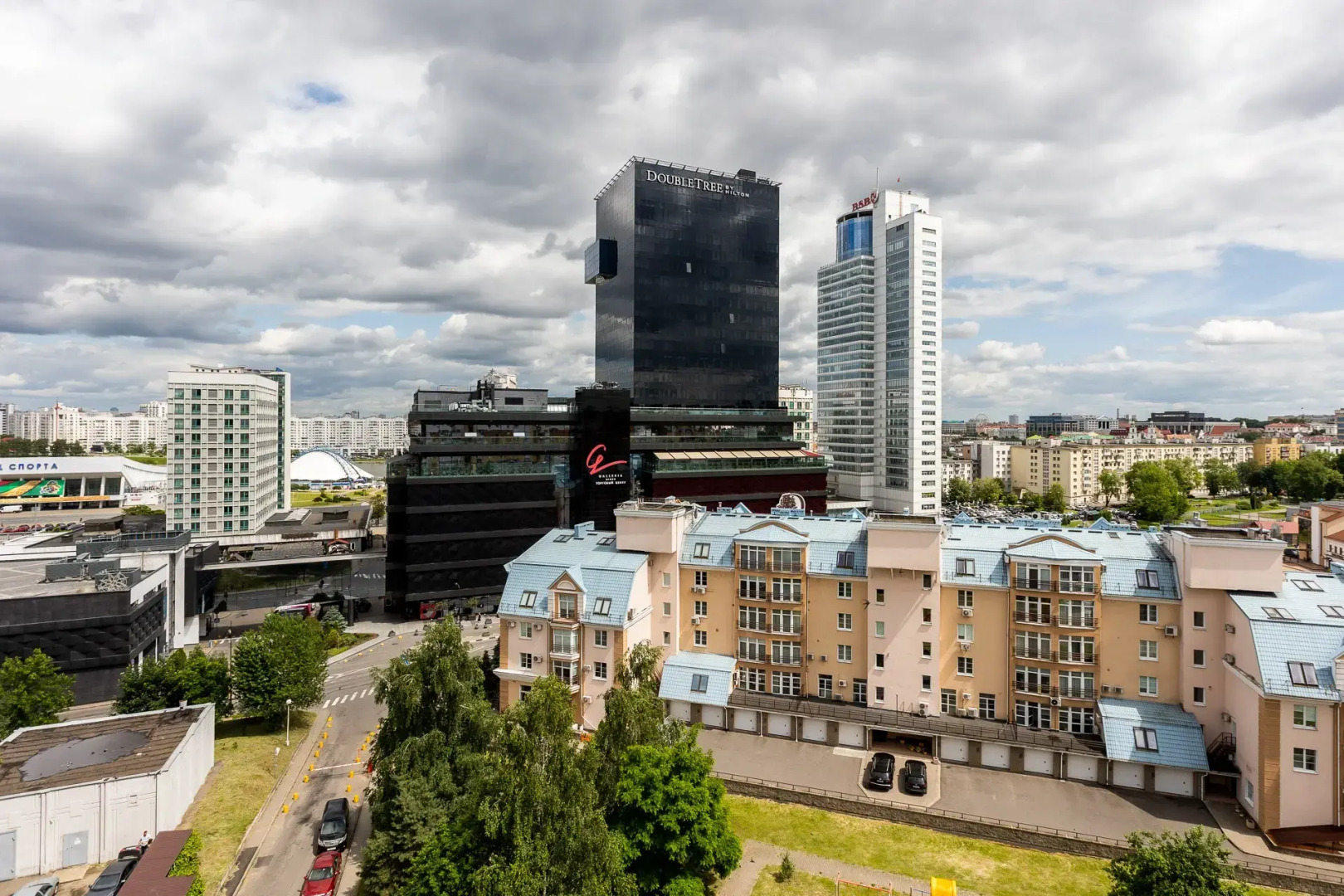 Апартаменты Просторные в Историческом Центре Минска