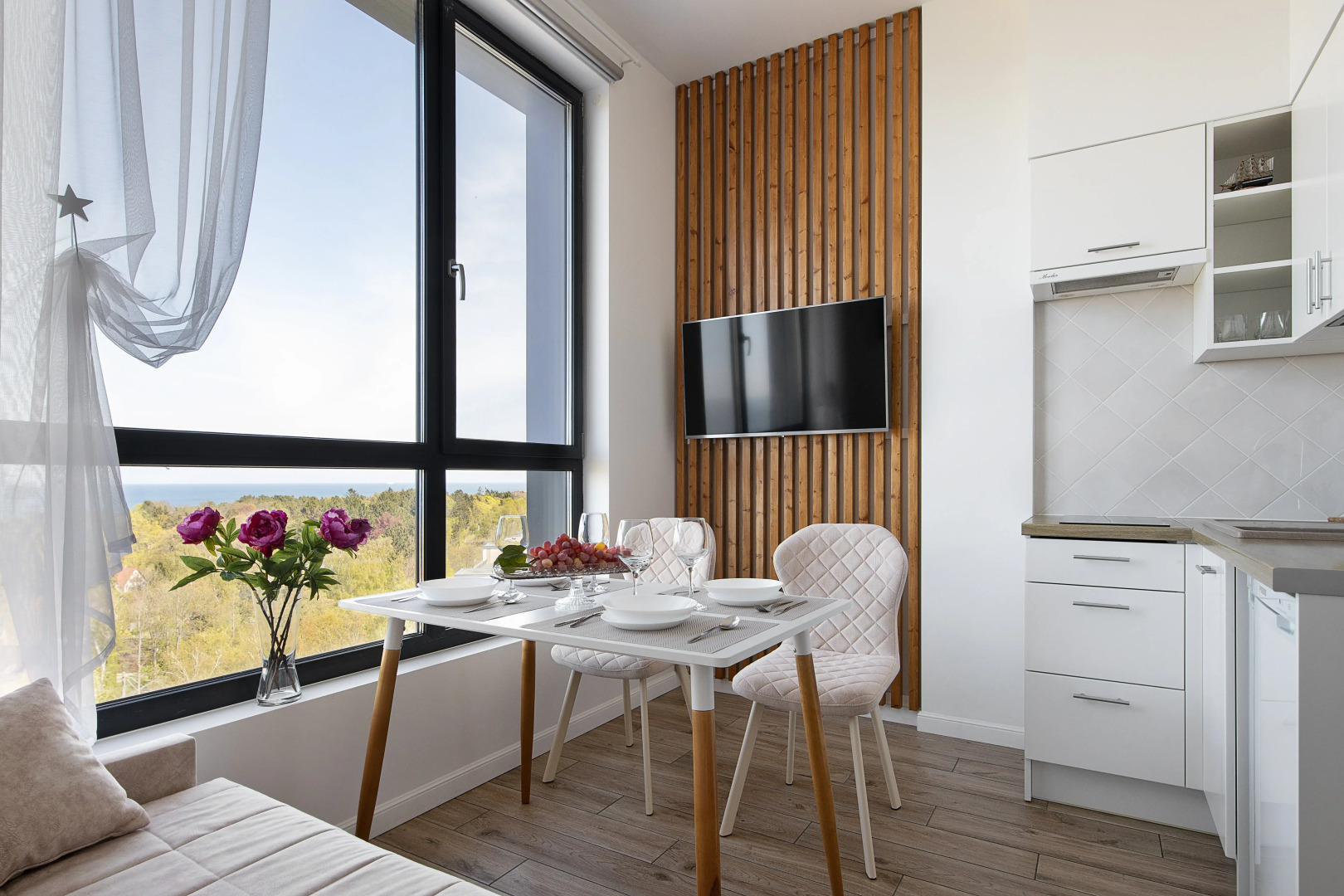 Апартаменты с видом на море на 10 этаже в комплексе Кристалл & Балтик-SPA