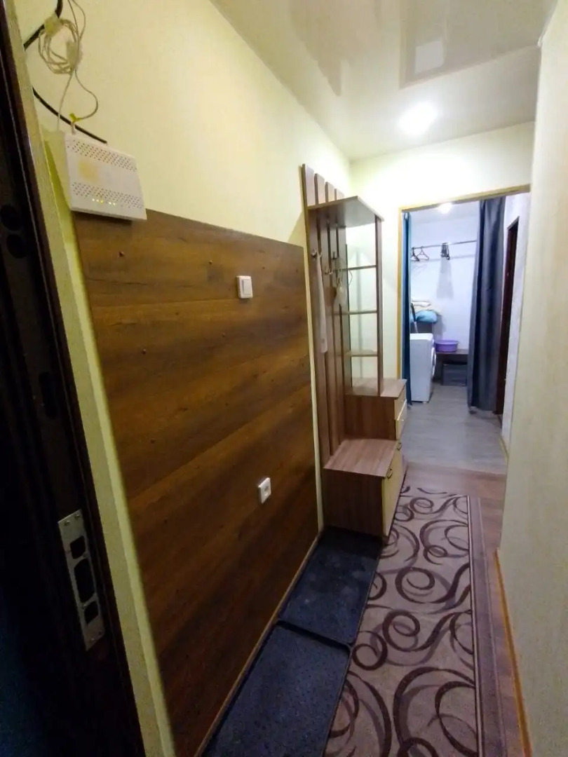 Апартаменты 2-х комнатная на 50 лет Октября 9