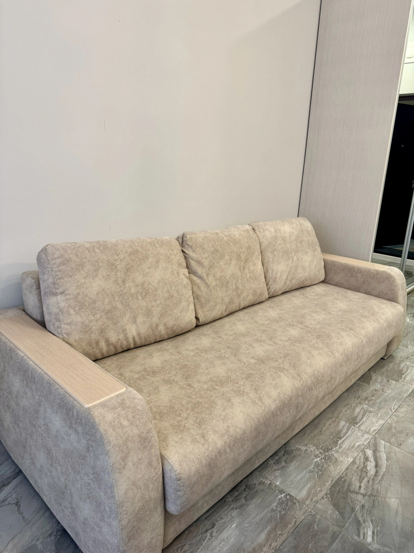 Квартира Просторная студия с террасой напротив отеля Мариотт