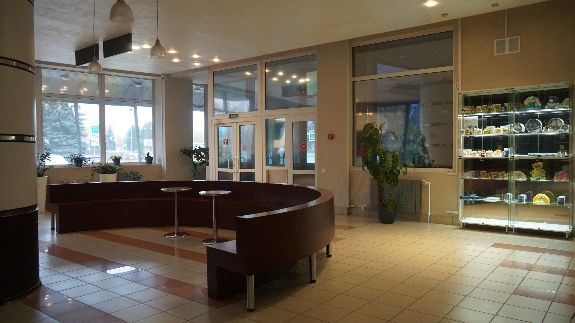 Отель Тихвин