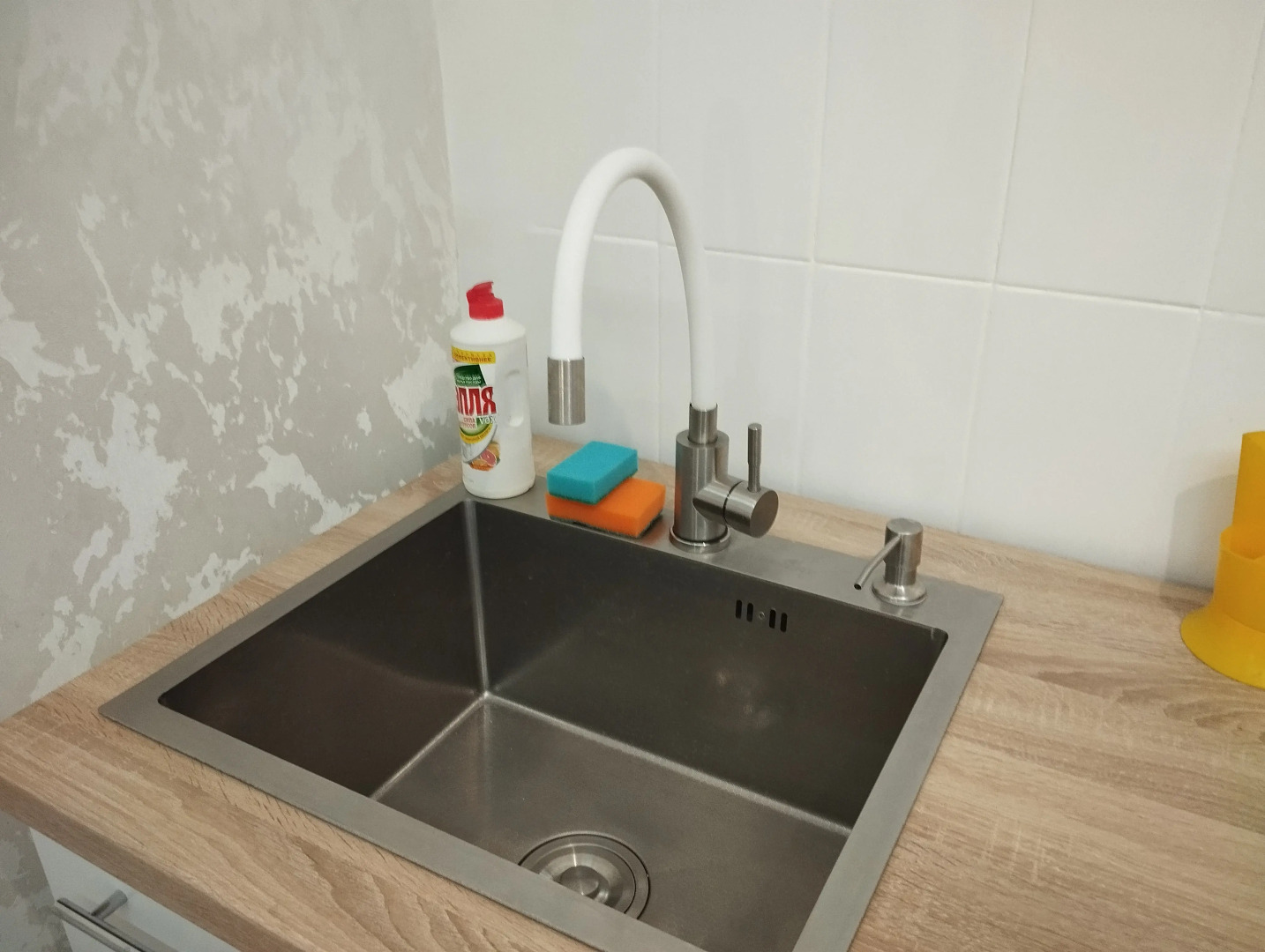 Квартира У главной площади Победы