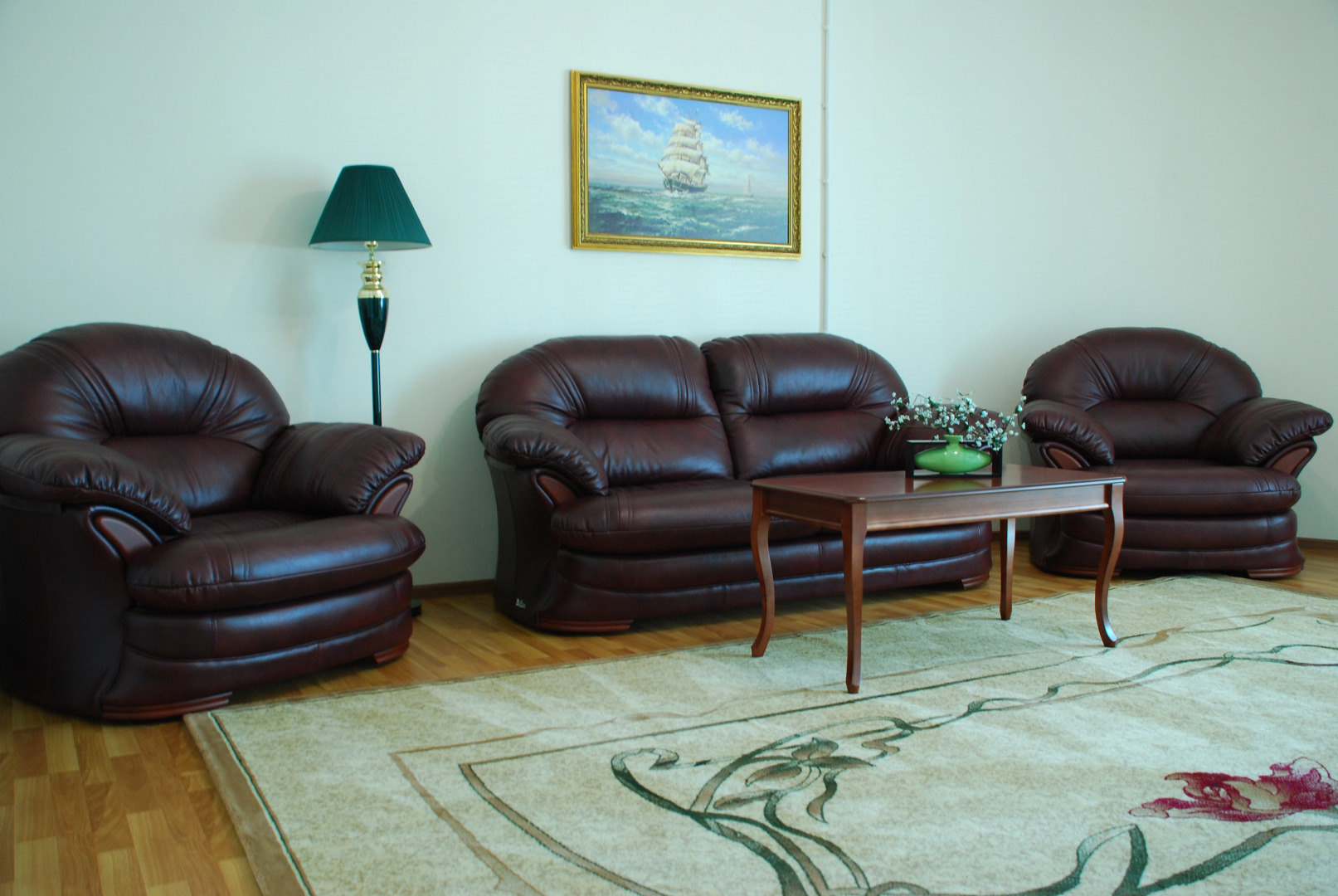 Отель София