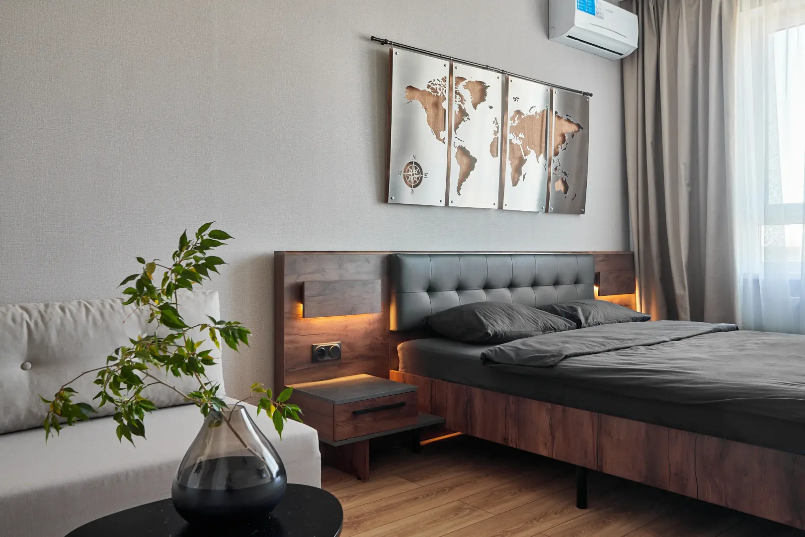 Квартира Дерево и Сталь