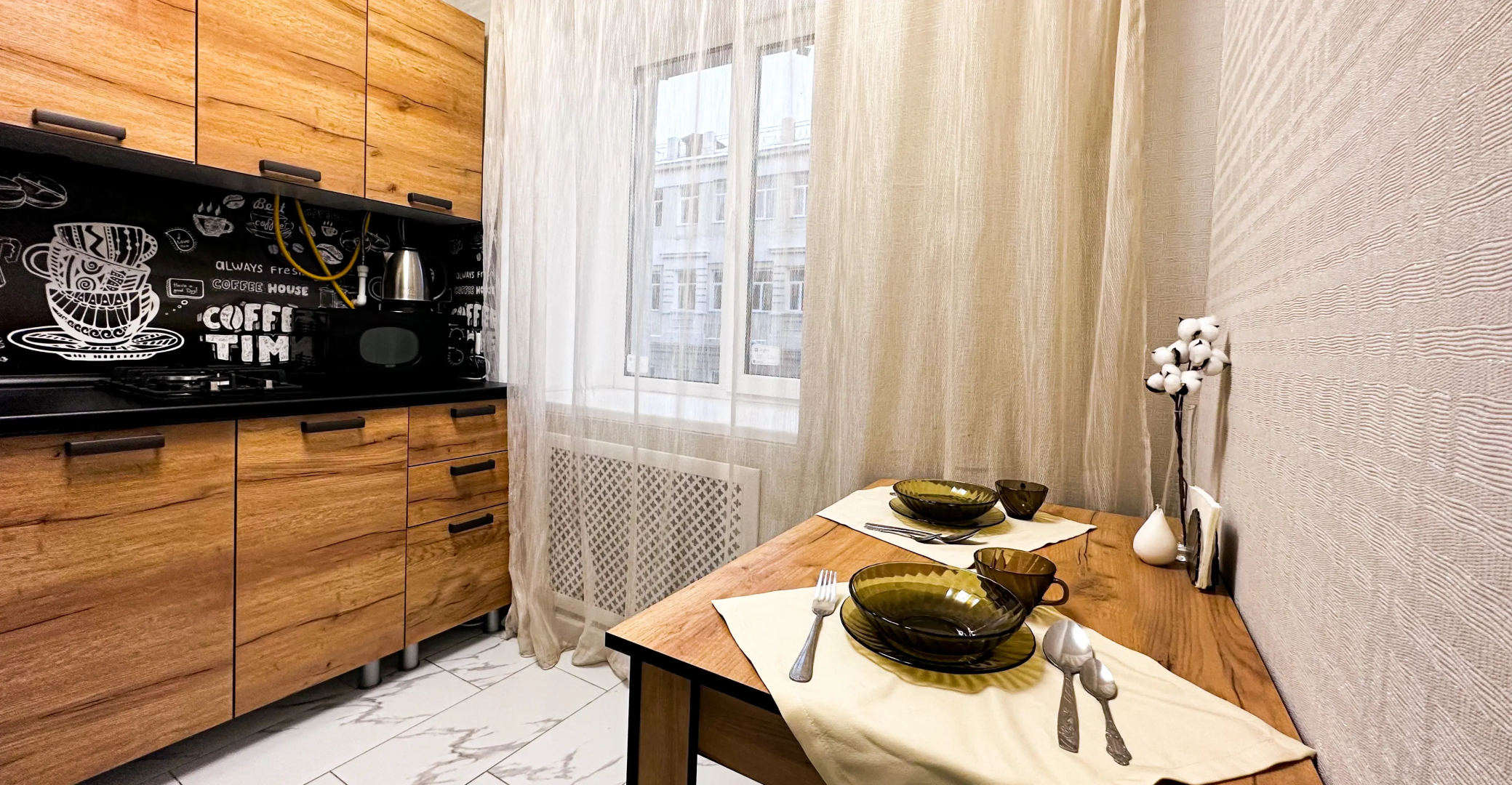 Апартаменты 2-х комнатные в центре возле Кремля