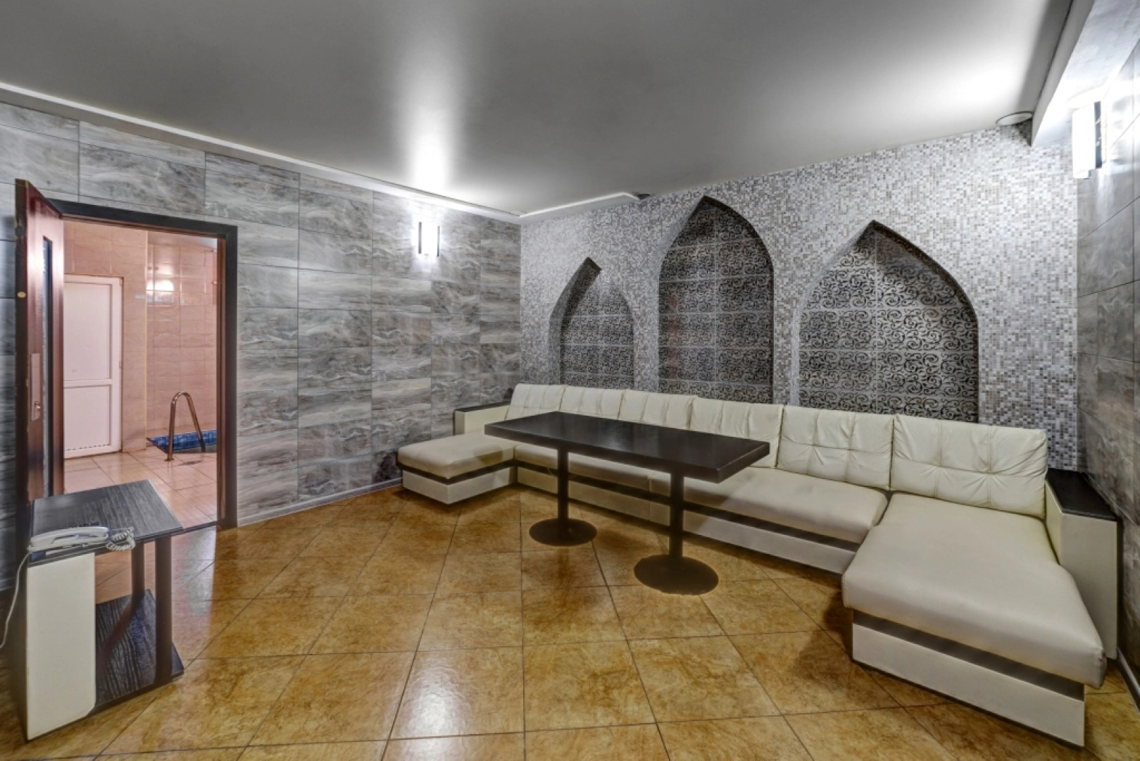 Отель Мартон Родина