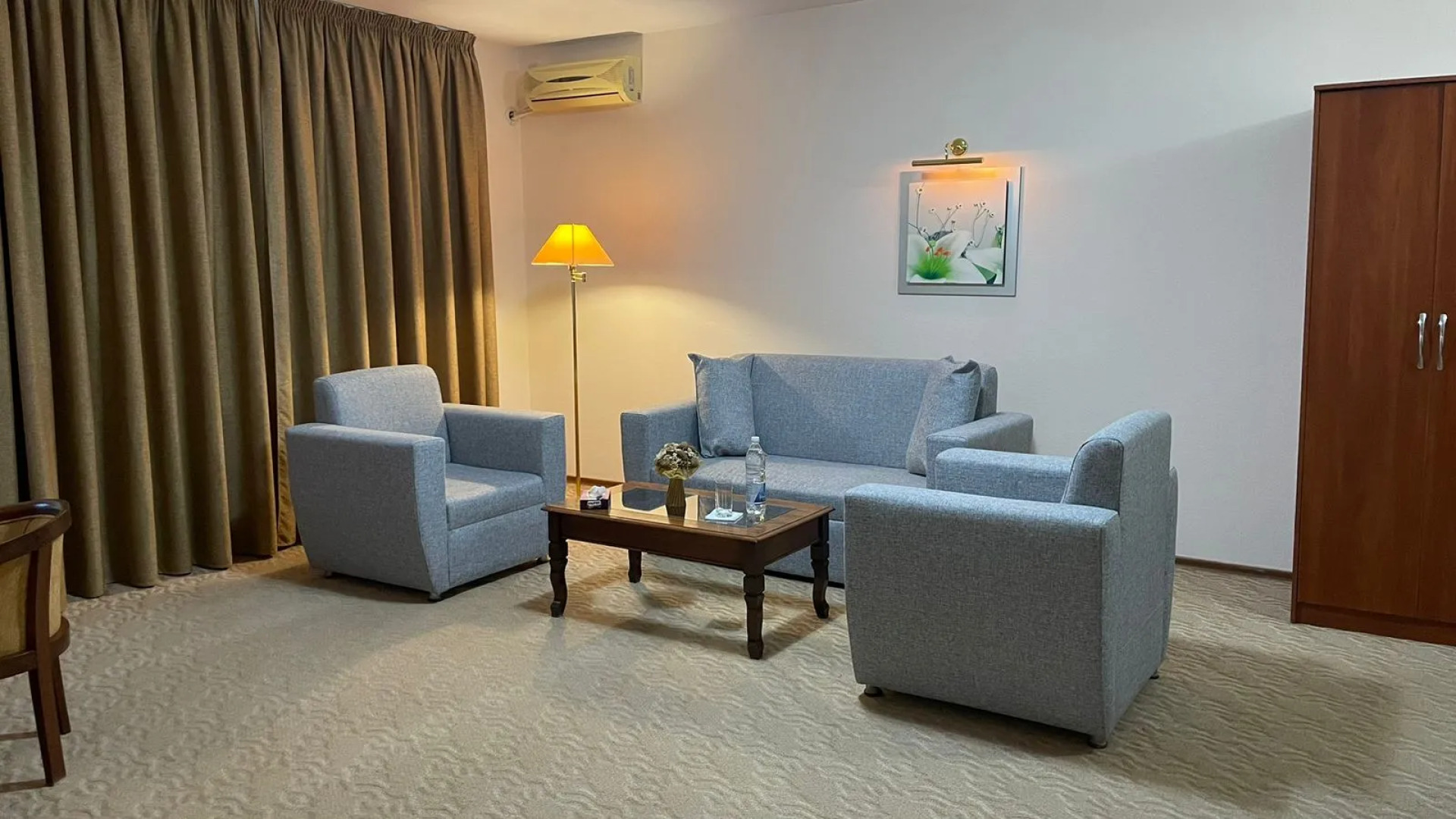 Отель Тенгри