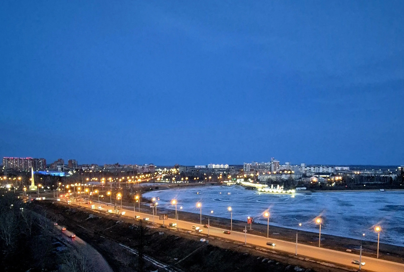 Апартаменты More View - с залипательным видом на реку | Rasco Home