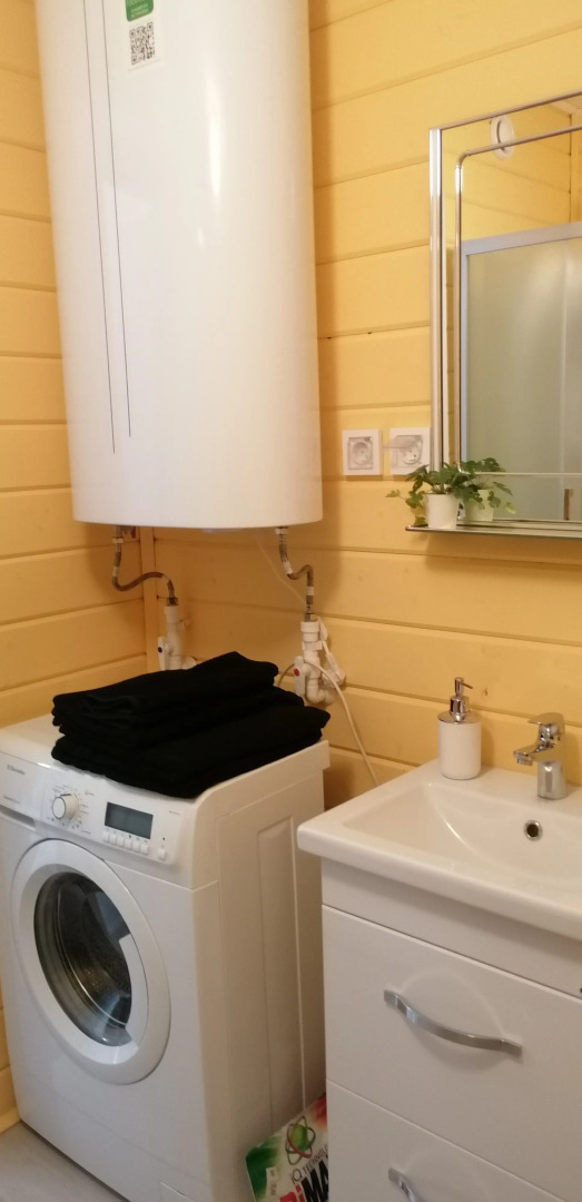 Частный дом с панорамными окнами