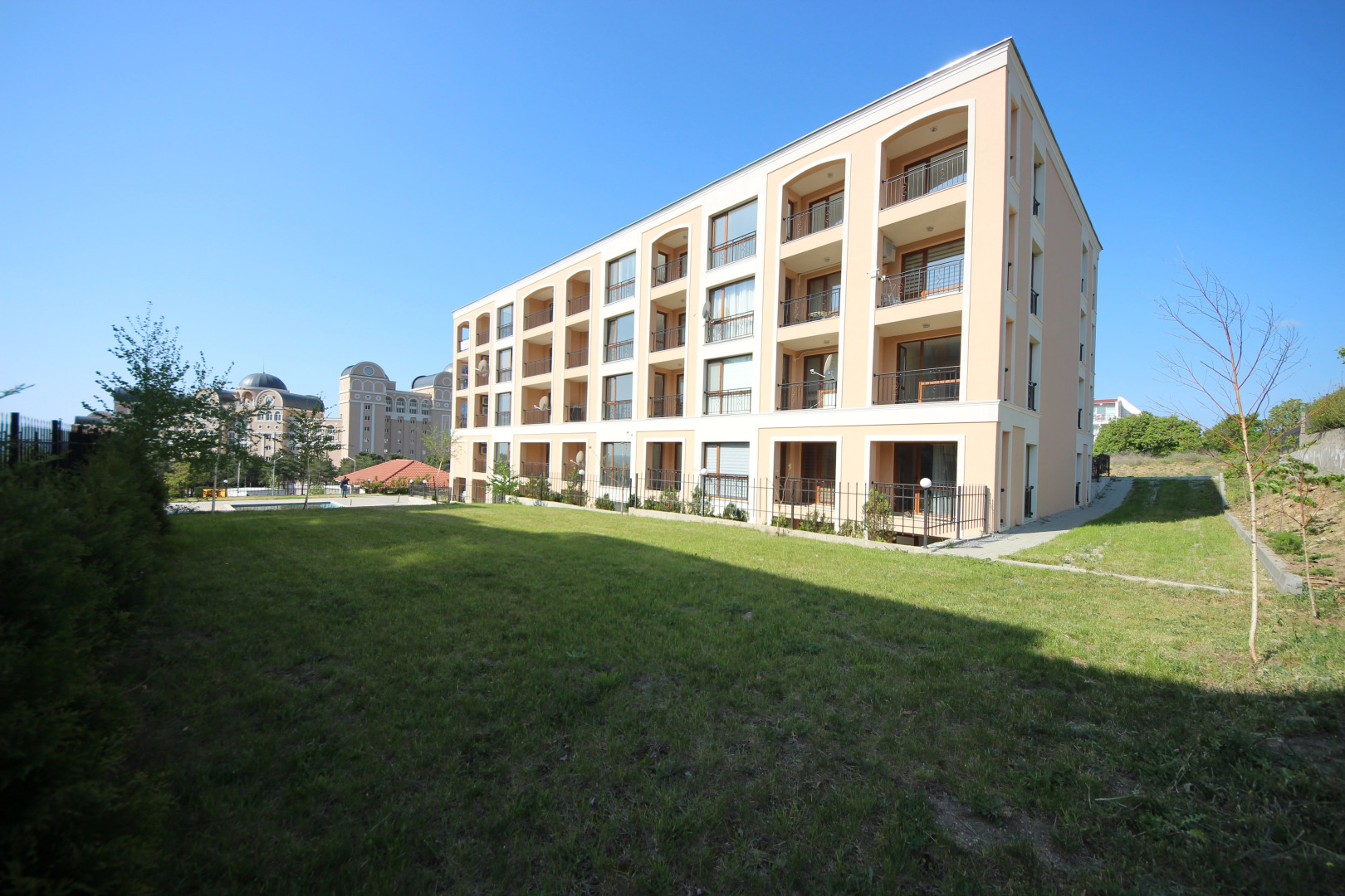 Апарт-Отель Villa Yourta - Menada