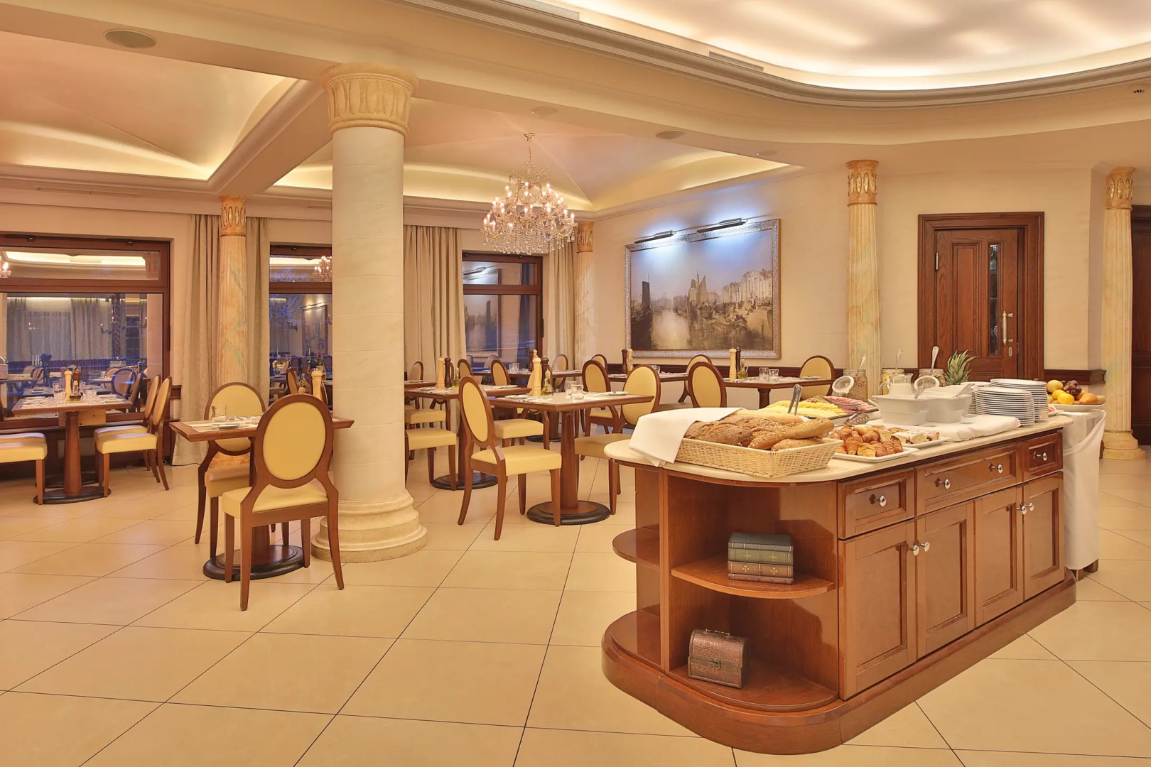 Resort Retro Riverside Wellness