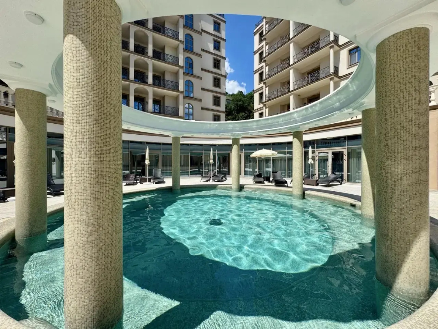 Апартаменты Двухкомнатные с Балконом Премиум класса в ЖК Дипломат