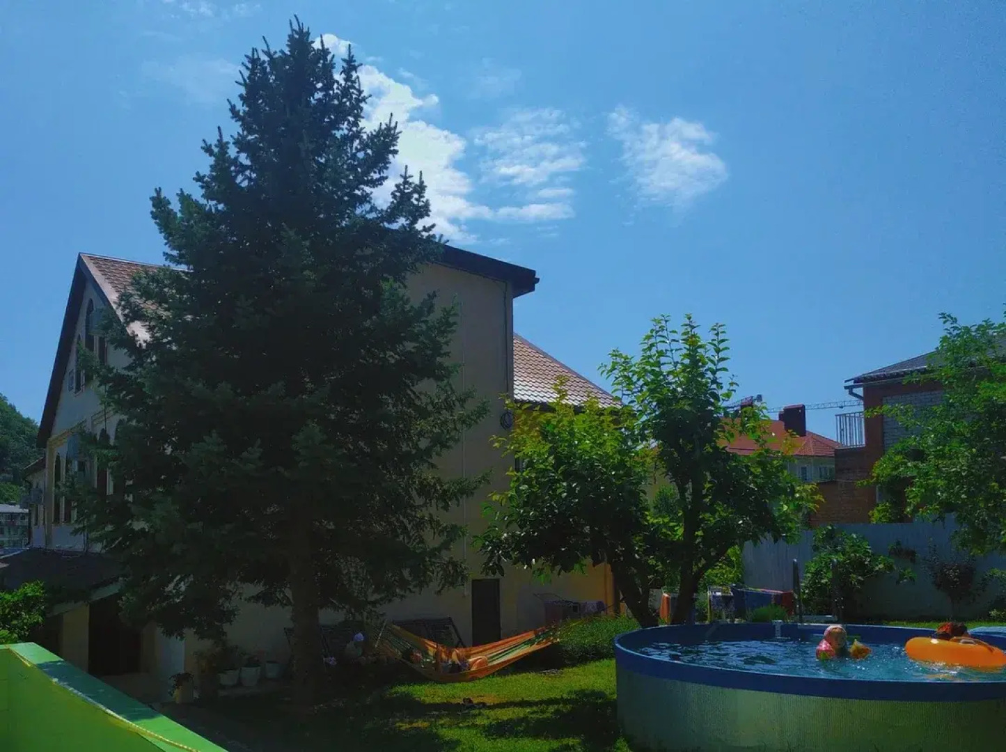 Гостевой дом на Солнечной 13