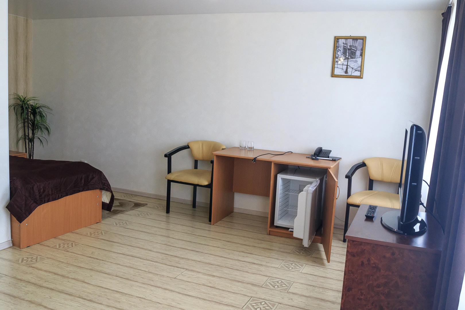 Отель Единство