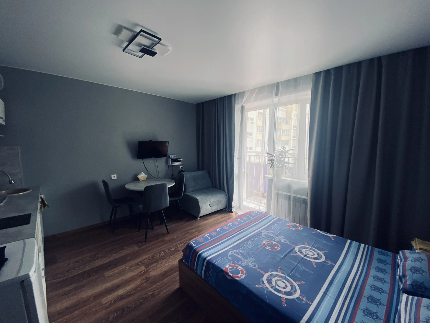 Квартира Уютная студия на Молодогвардейцев