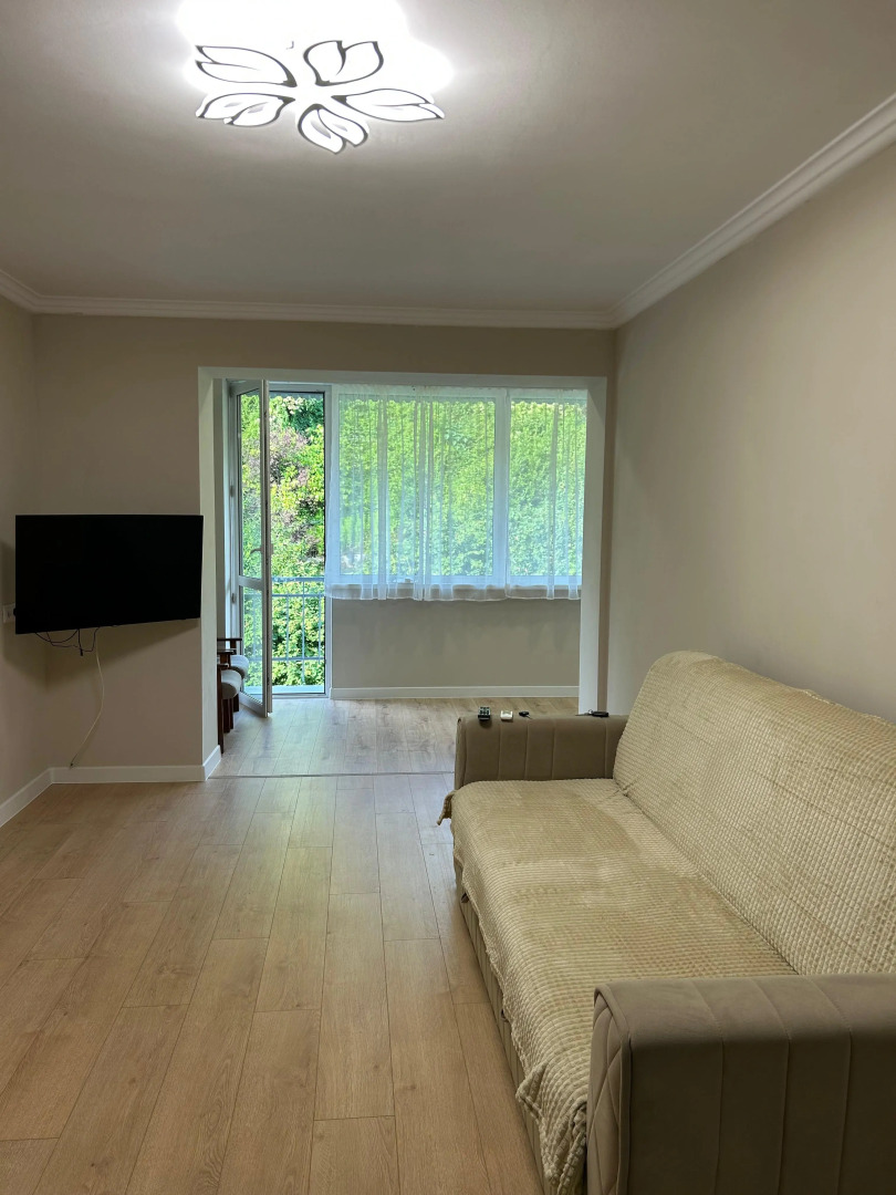 Квартира Уютная с морем через дорогу