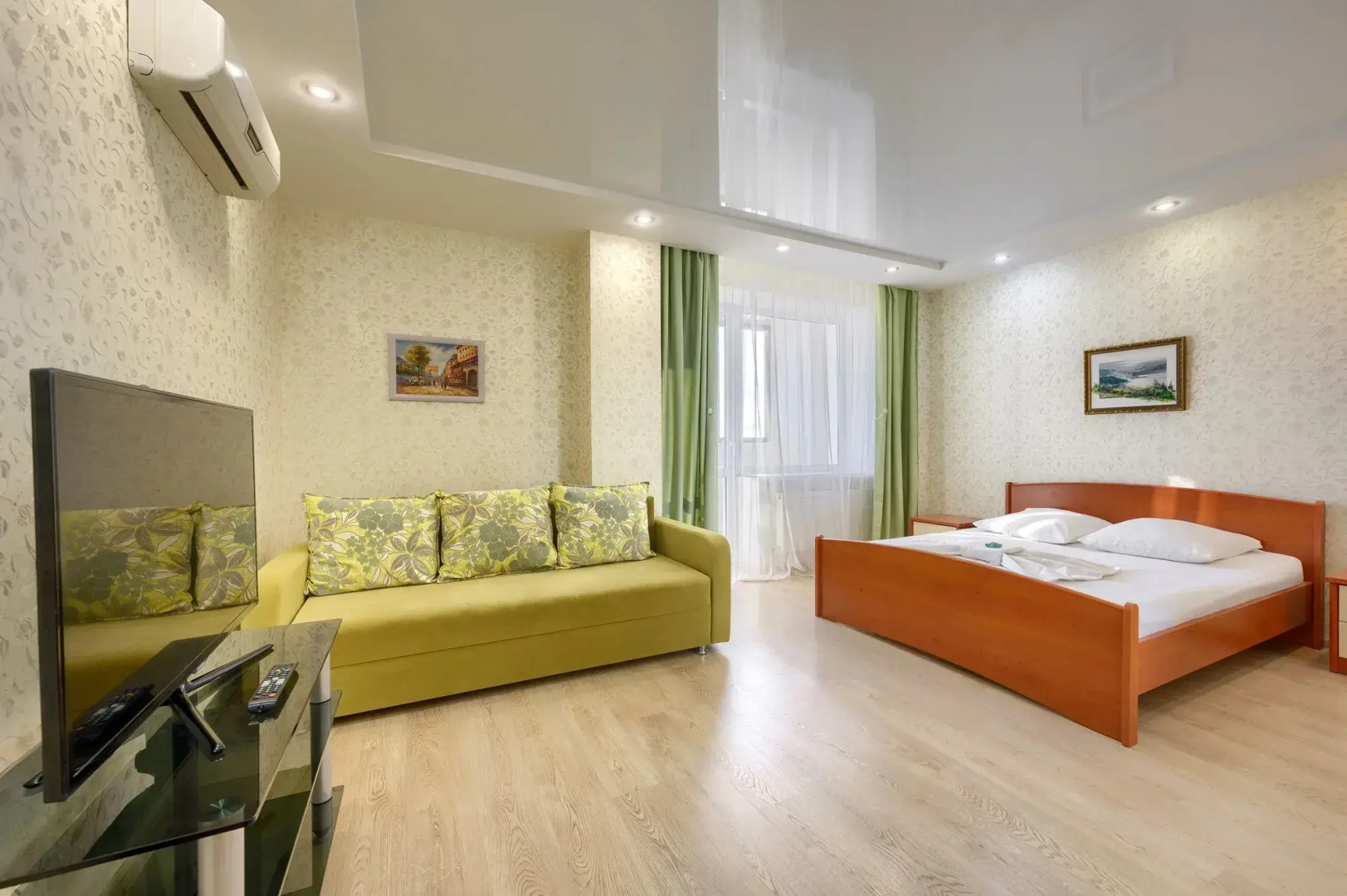 Апартаменты на Новороссийской