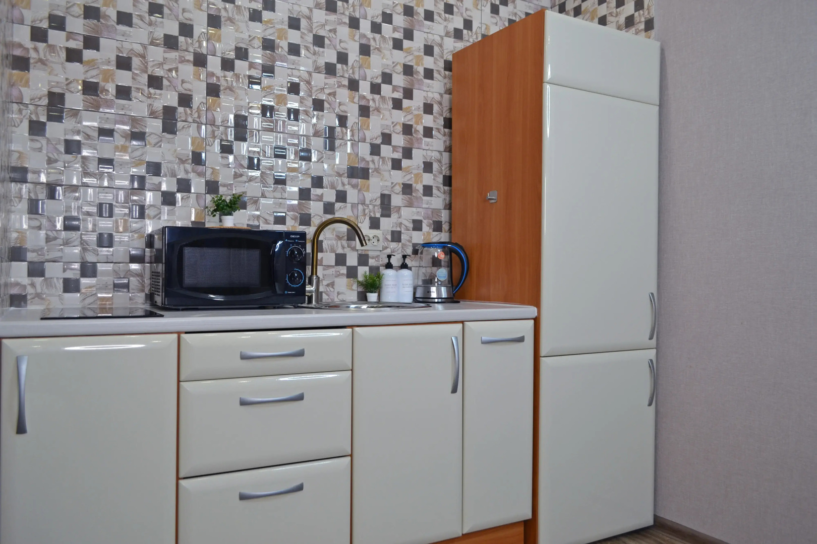 Апартаменты «Атмосфера» | Сандал — Ваш Вечер На Высоте С Идеальным Видом