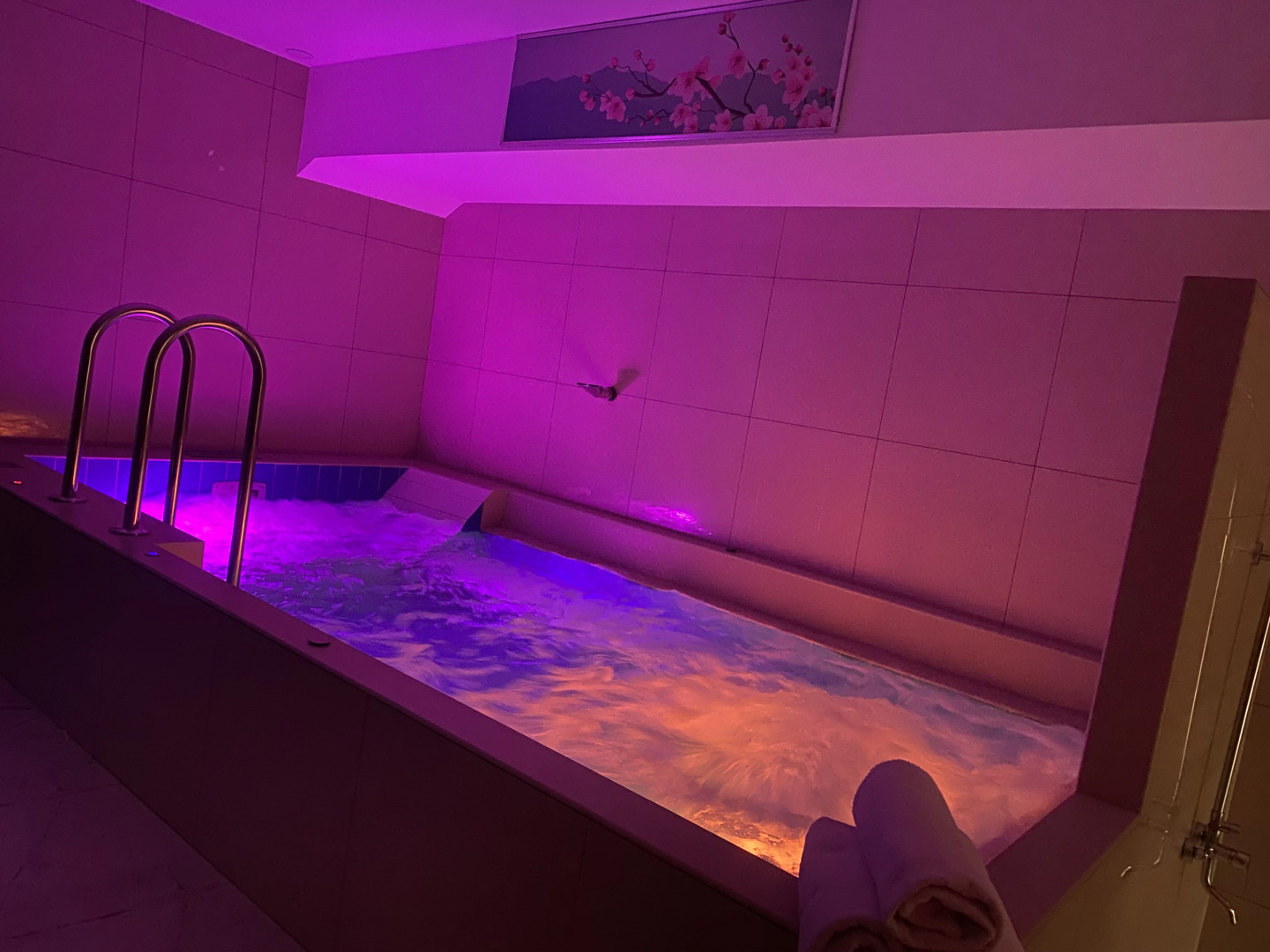 Отель Ист Ривер