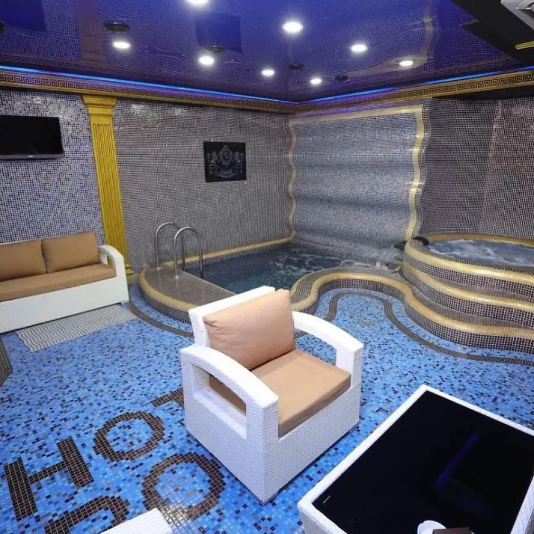 Отель Roma Yerevan & Tours