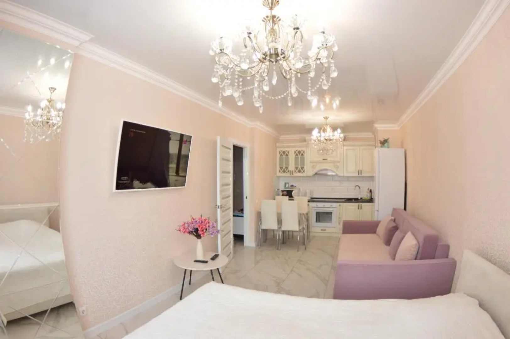 Апартаменты Евродвушка на Ставровской 5А