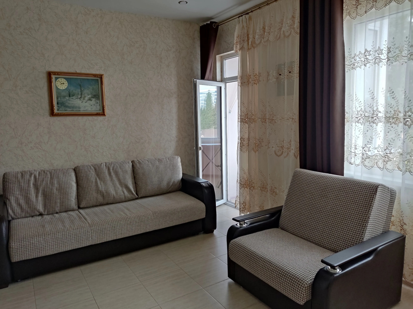 Апартаменты Студия на Демократической 45а