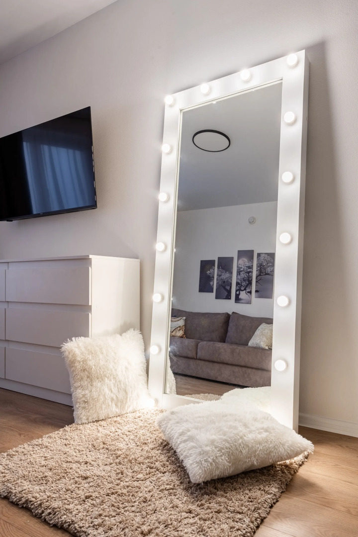 Квартира Зазеркалье