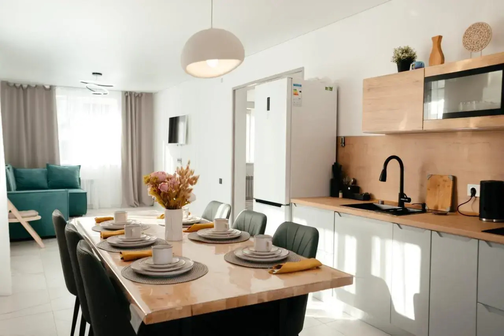 Частный Дом с Новым Ремонтом