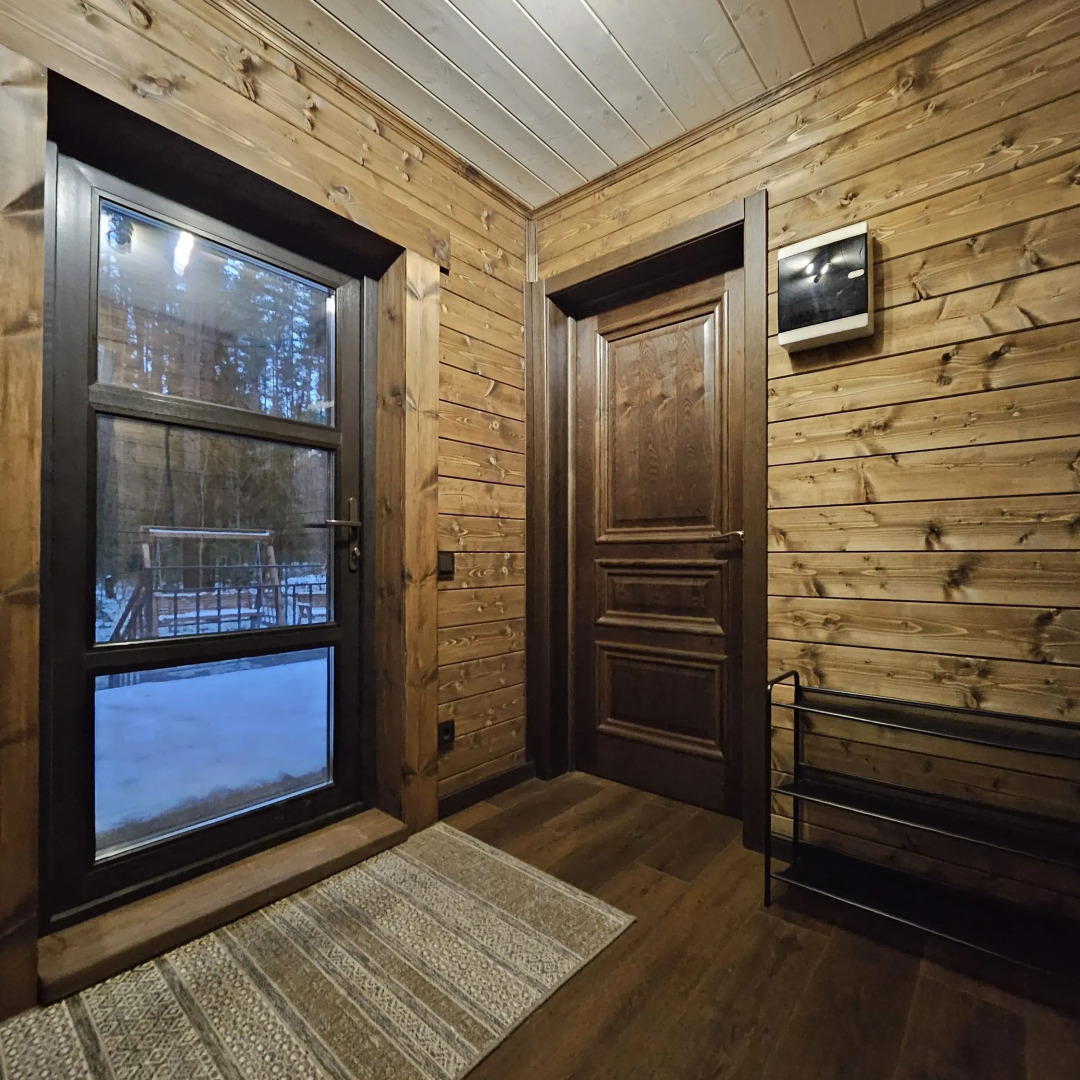 Частный дом большой