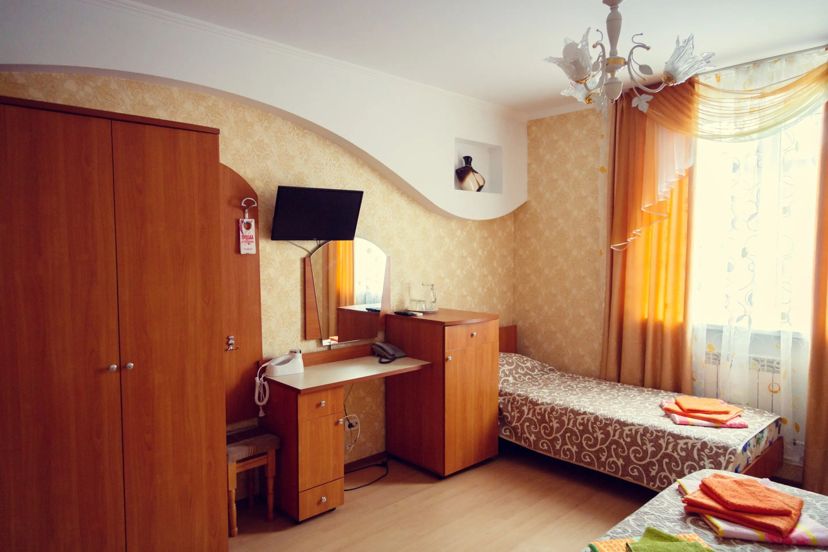 Отель София