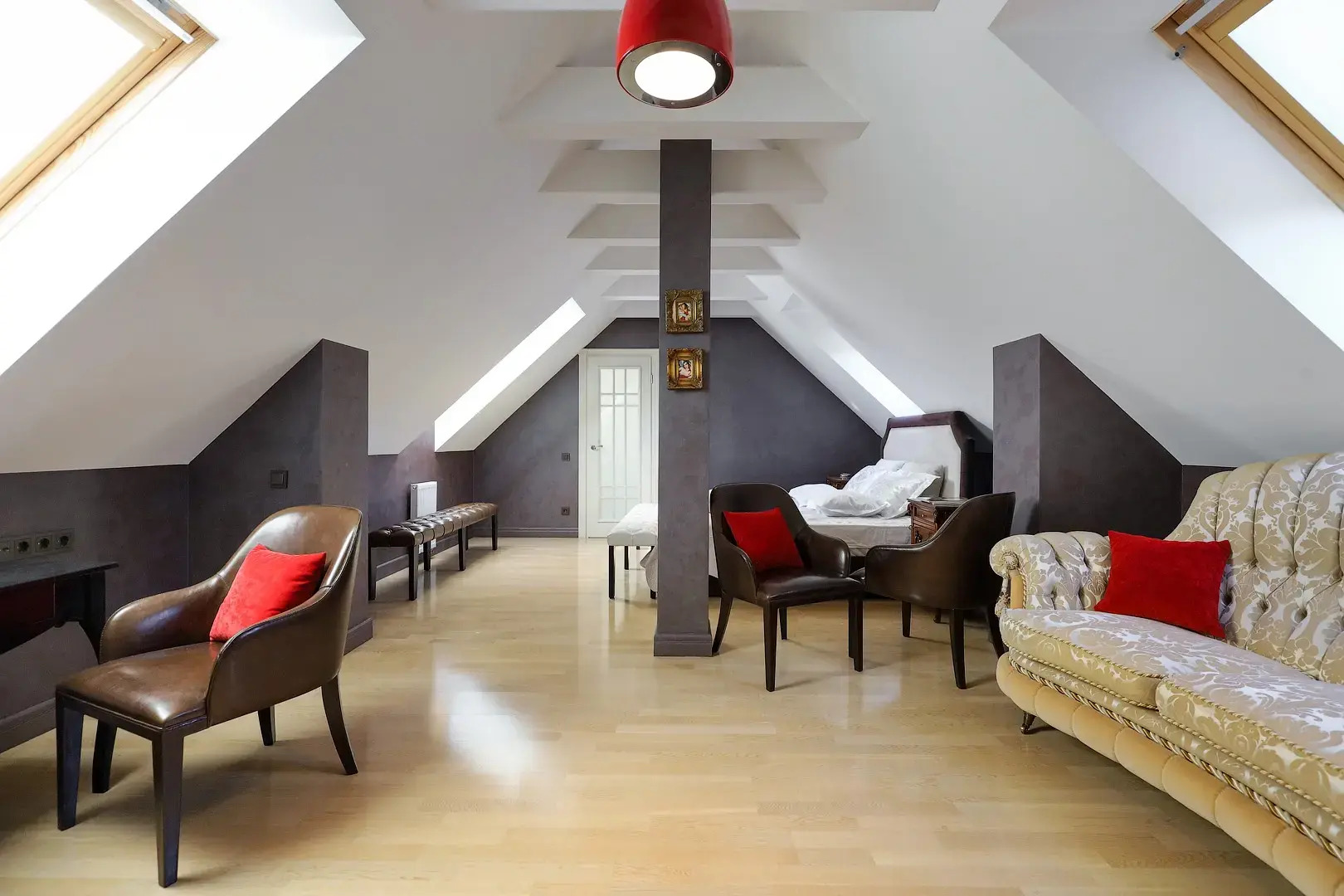 Квартира 2 уровня на Аптечной