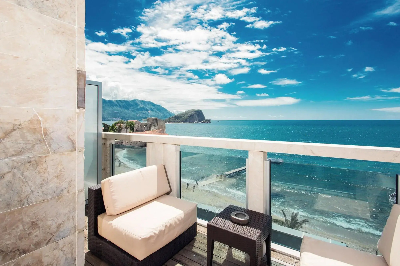 Курортный отель Avala Villas