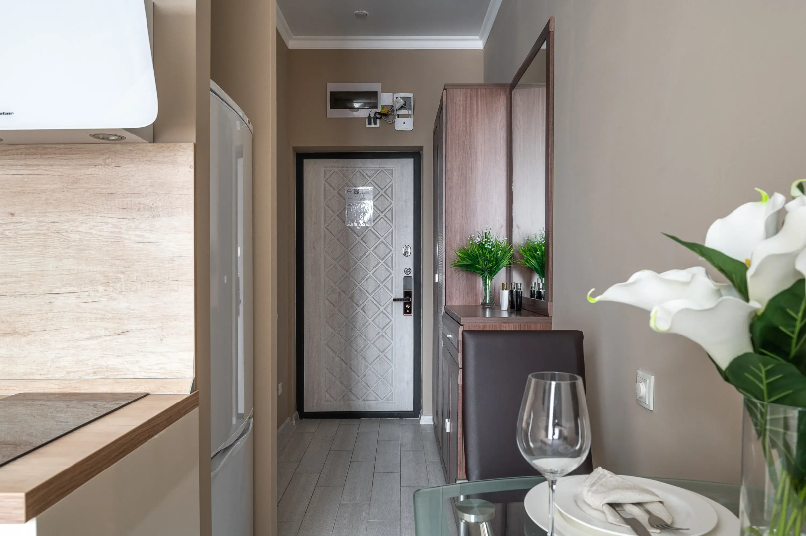 Апартаменты Red Apartments Арт Лайт Розен