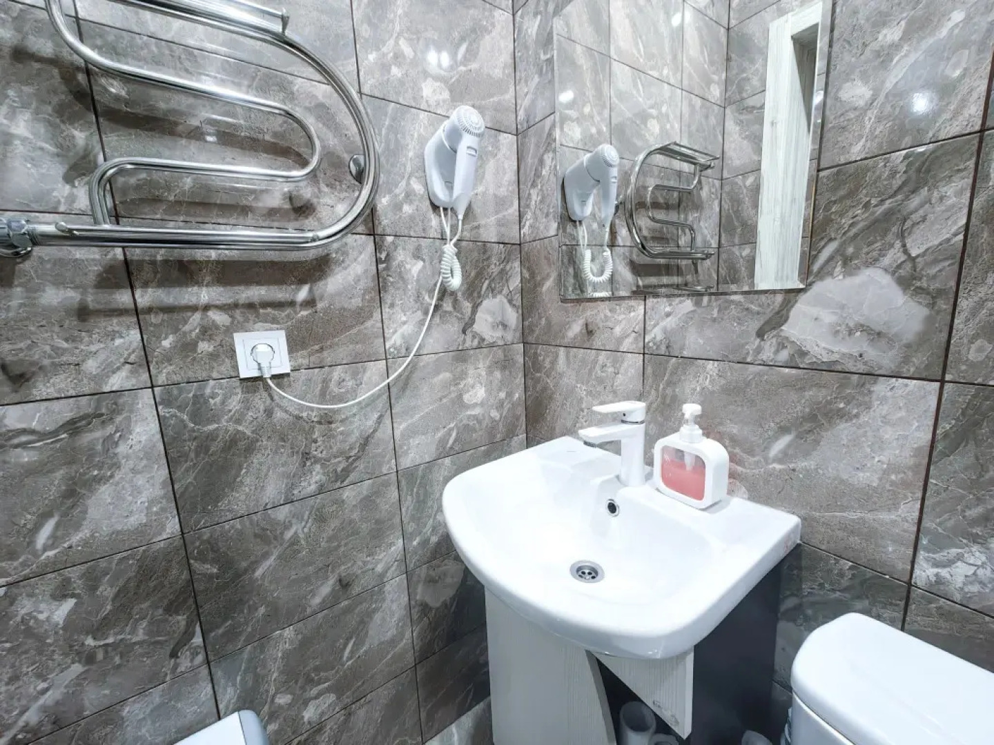 Апартаменты 1 на Самсоновской 117