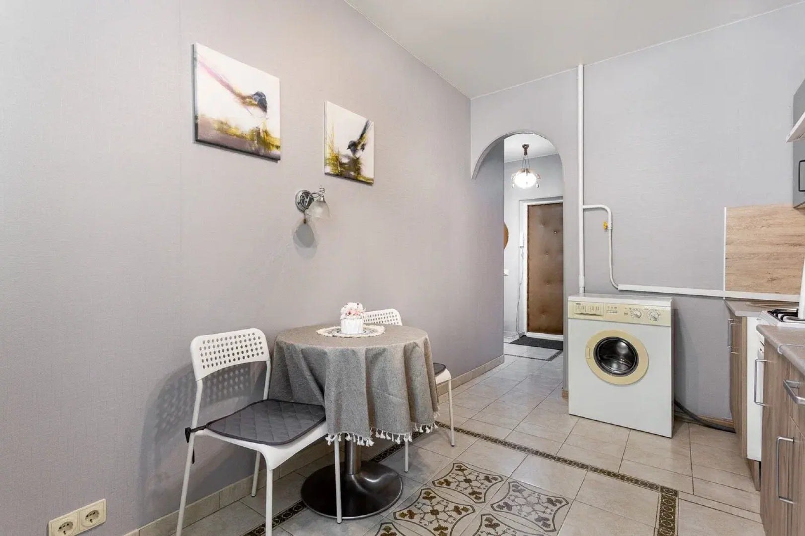 Брусника Цветной бульвар 2-й Волконский переулок 1