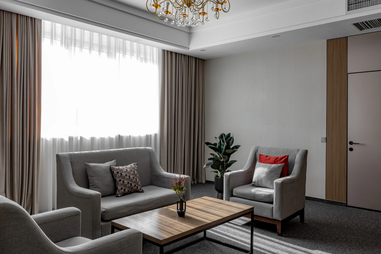 Отель Mountain View Residence Almaty