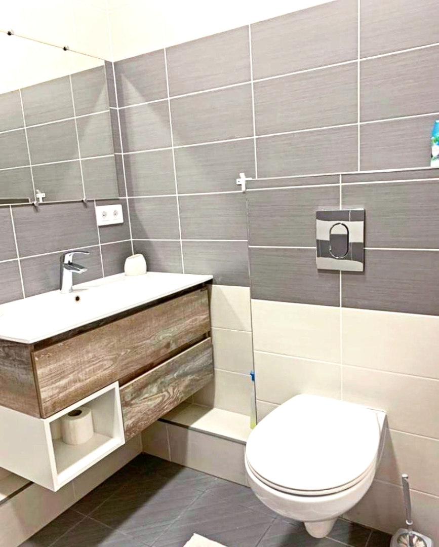 Апартаменты стильные: «МОИАпарт-Лофт» в центре у Парка Гагарина