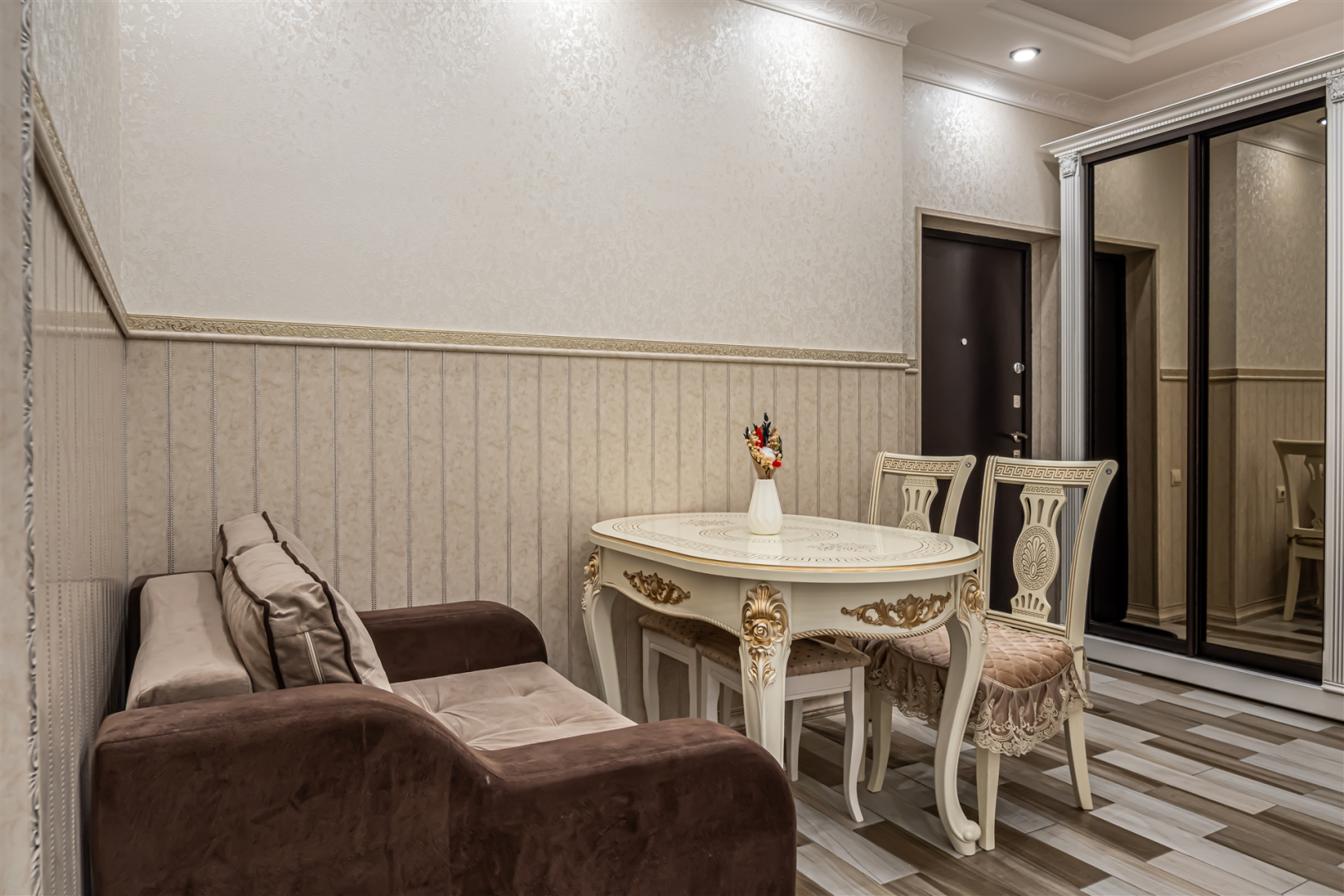 Апартаменты Стандартные с Балконом и Красивым Видом в Сосновом Лесу от Квартирукинг