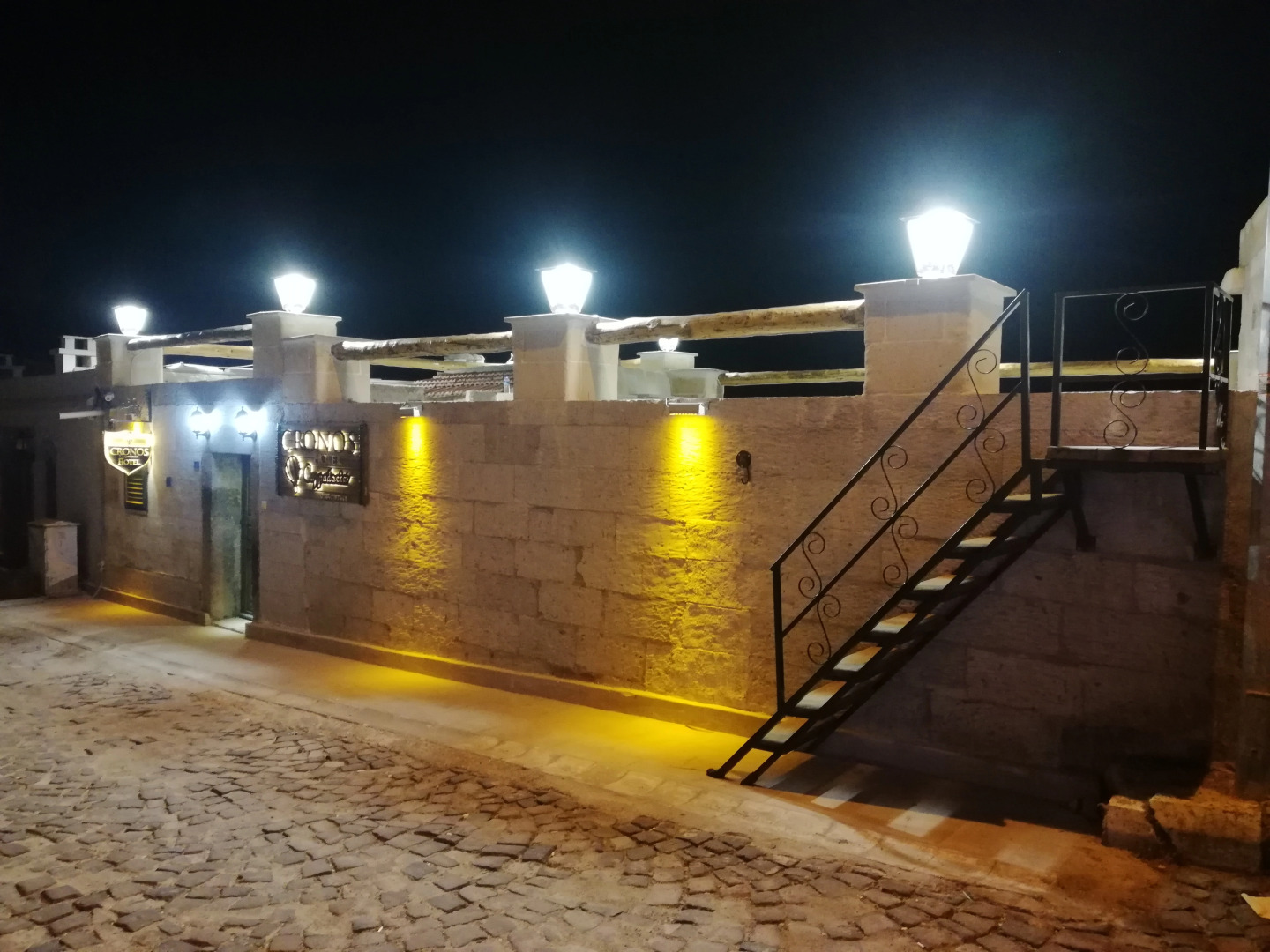 Cronos Cappadocia Cave Hotel