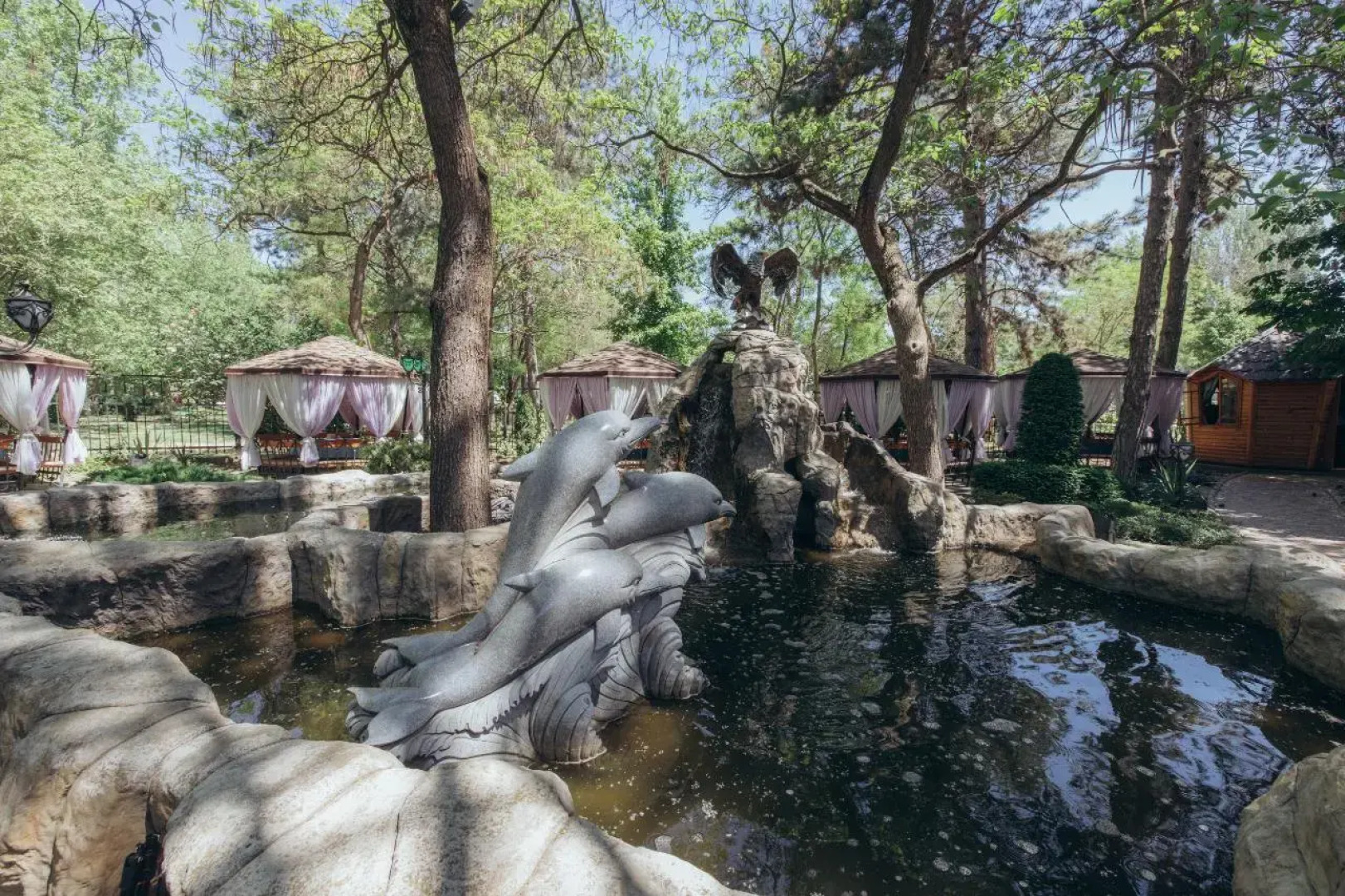 Отель Даяна