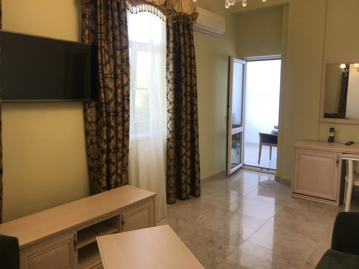 Ресторанно-Гостиничный Комплекс Голубое Озеро