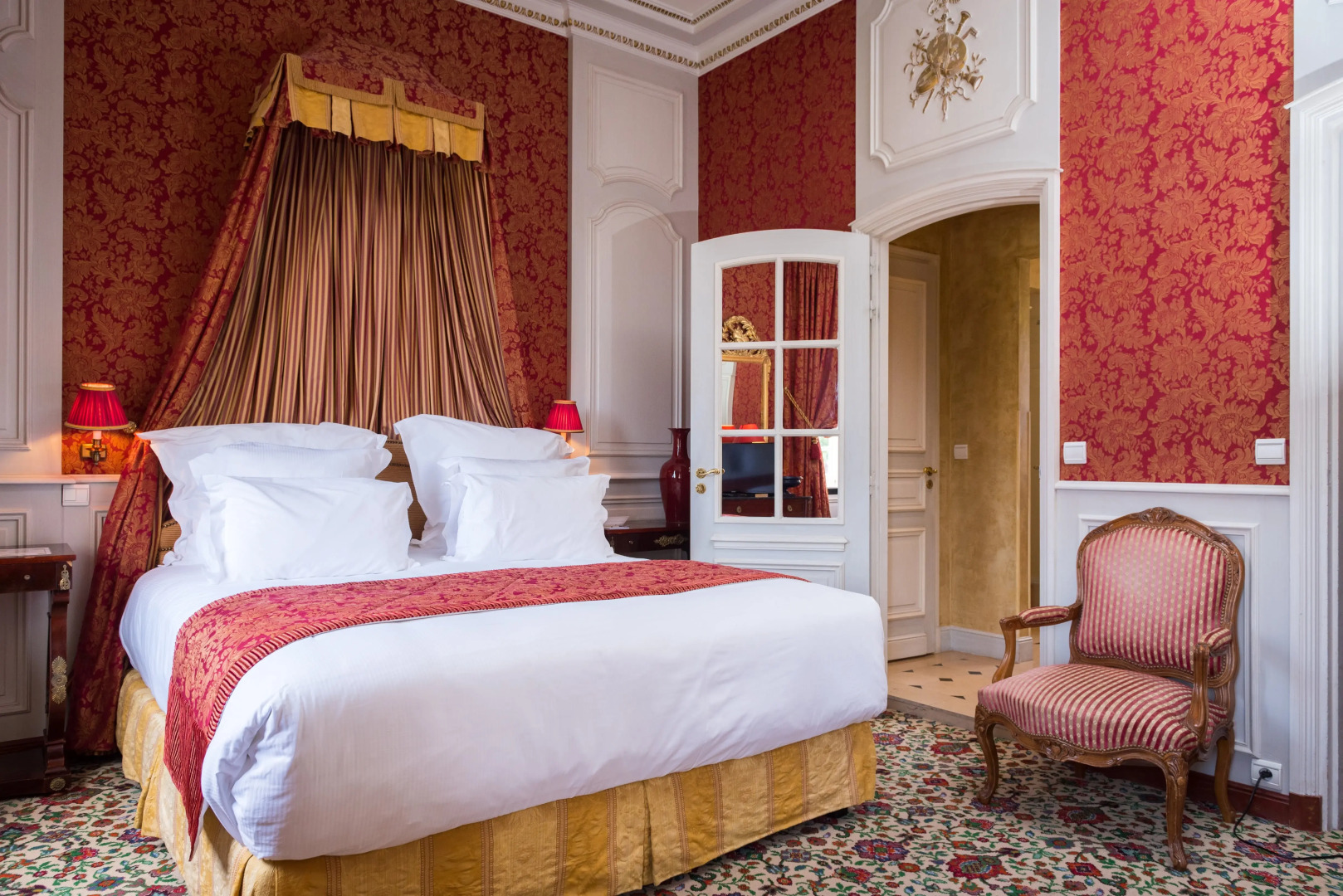 Отель Chateau de Courcelles