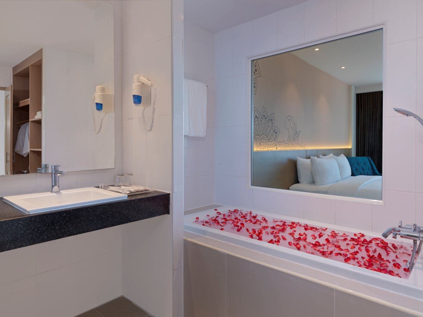 Chanalai Flora Resort, Kata Beach