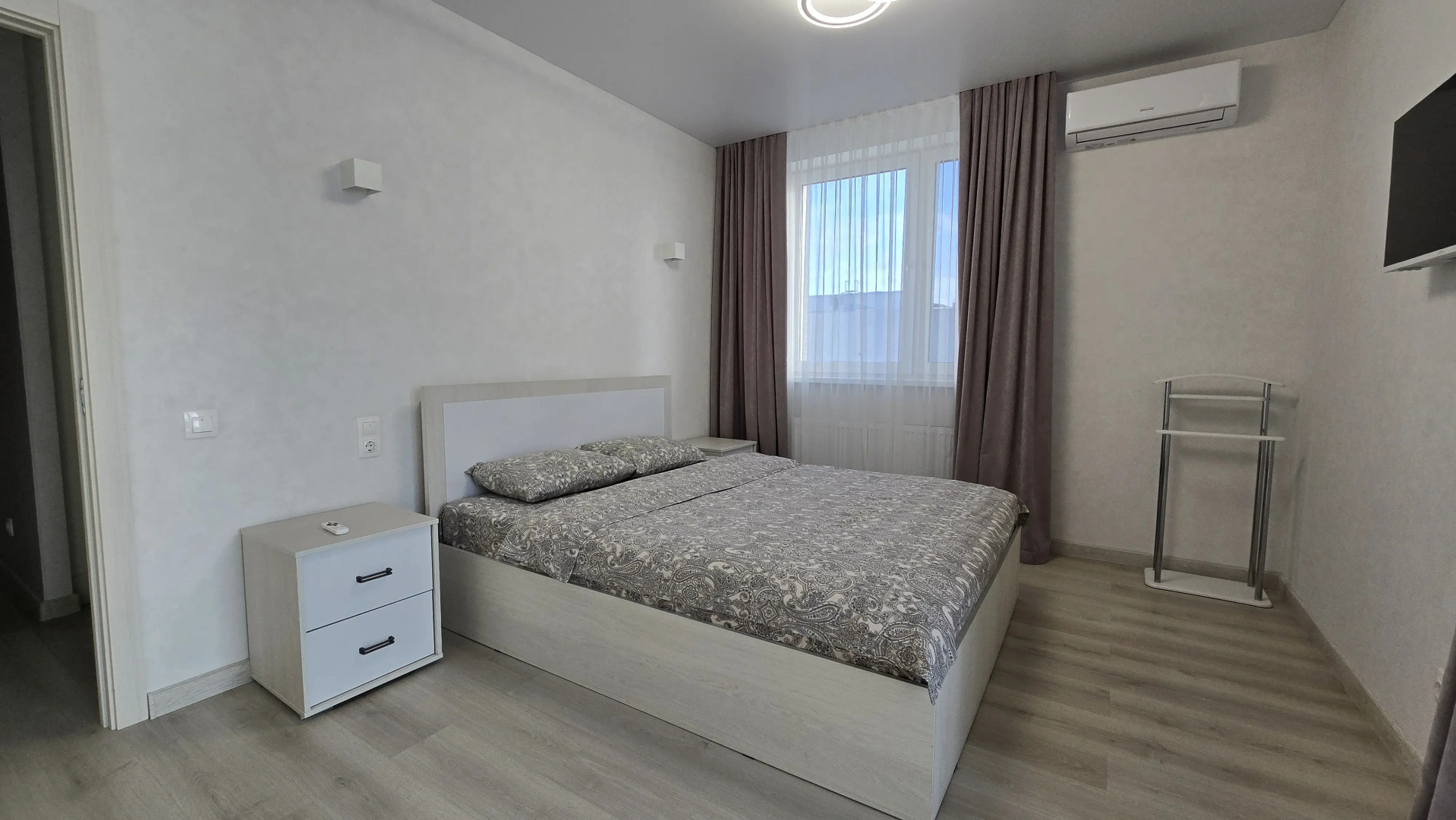 Апартаменты Видовые с парковкой около набережной и аквапарка Ривьера