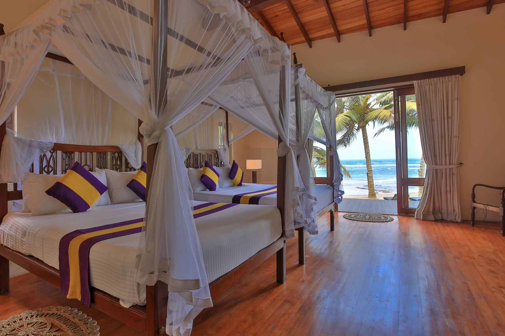 South Point Villa - 3 bedroom Beach Front Villa
