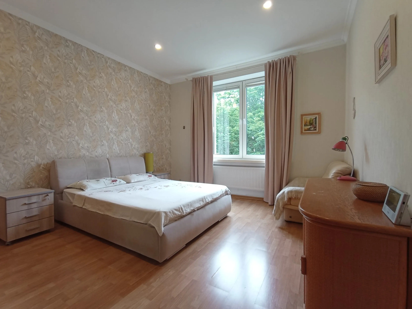 Квартира Красная 8