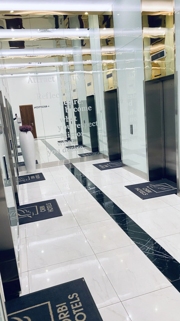 Апарт-отель The Best Orbi City U Mzii