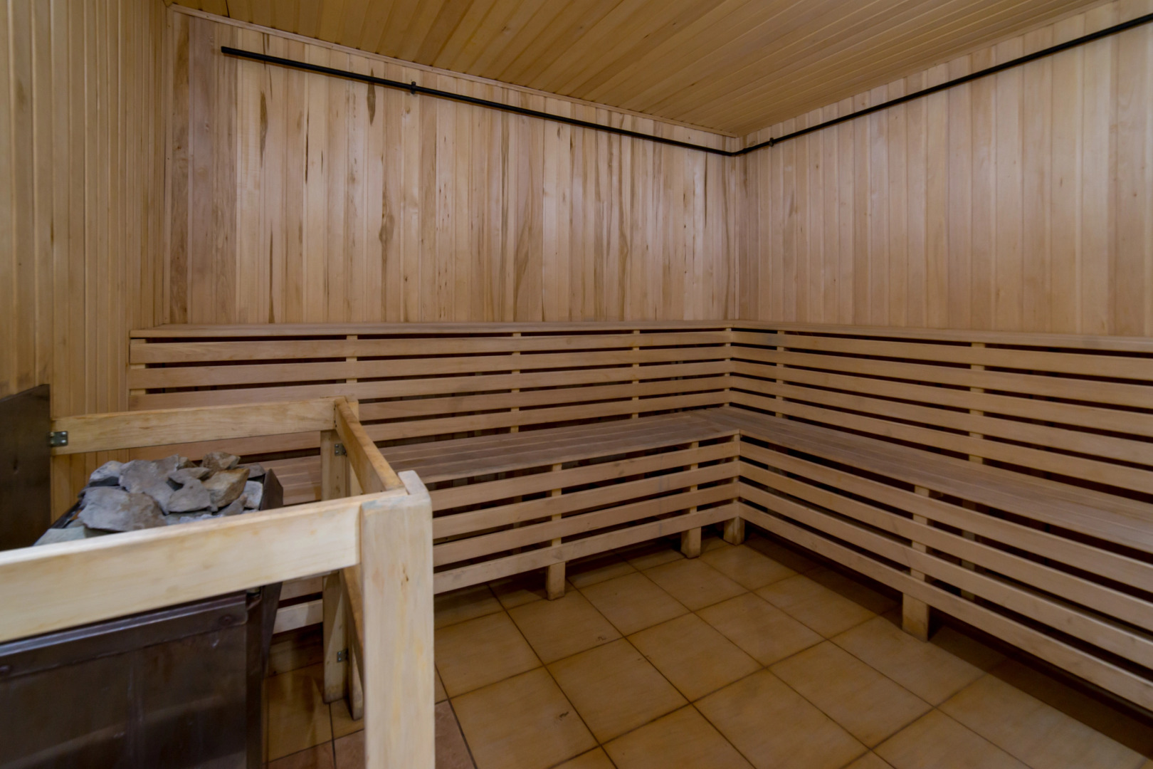 Отель Амакс