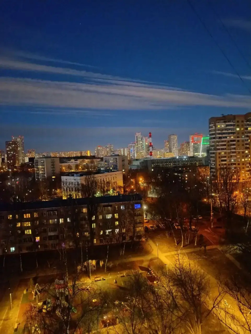 Квартира Cozy and bright apartment